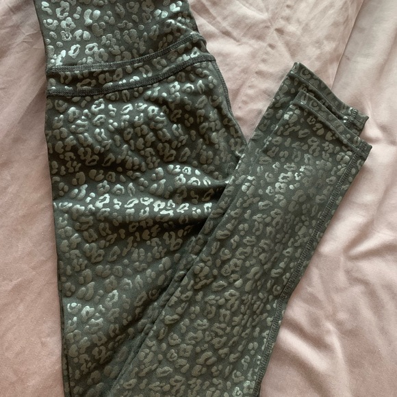 ElectricYoga set - Picture 5 of 11